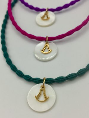 Gargantilla elástica Virgen del Rocío (Ref:43315)