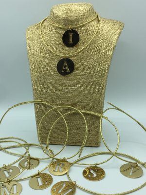 Gargantilla imantada + inicial (Ref:43706)